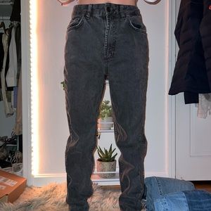 BDG mom high-rise jean